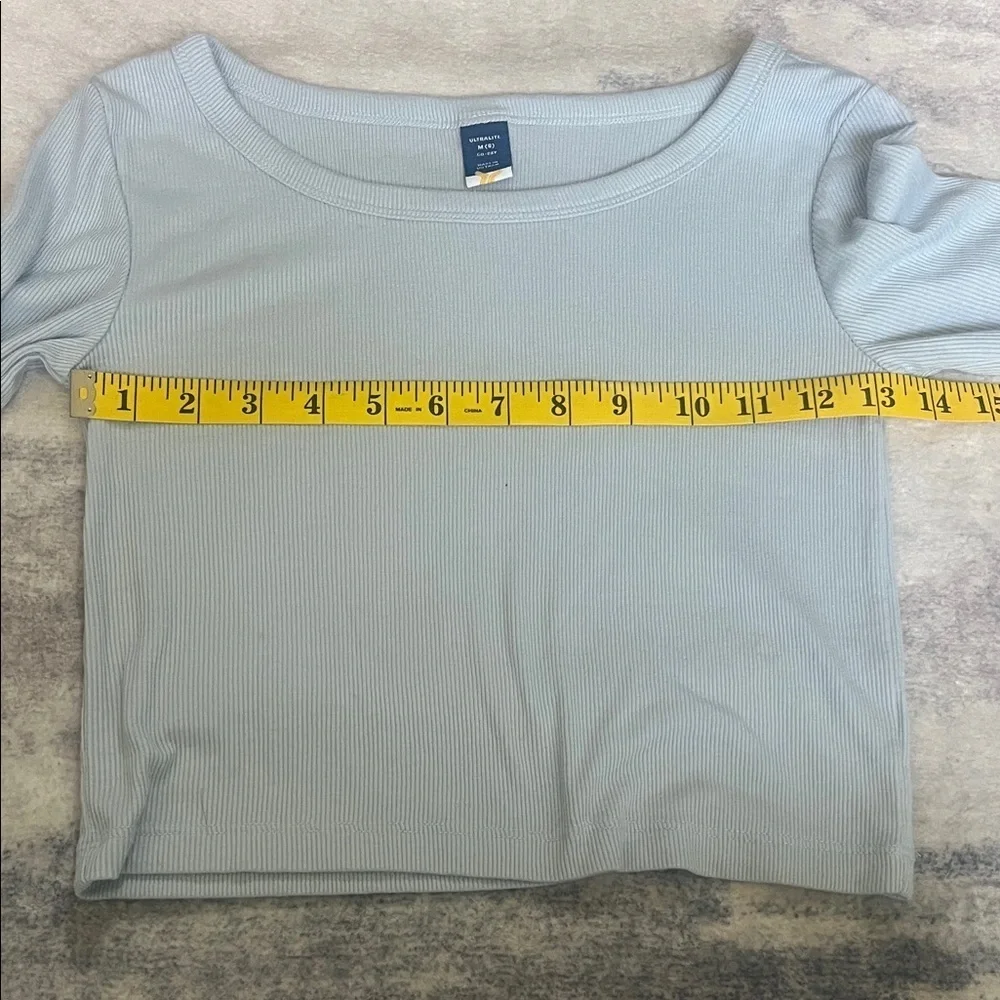 (242)Old Navy Soft Blue Long Sleeve Tee